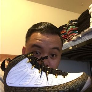 Meet your Posher, Justin